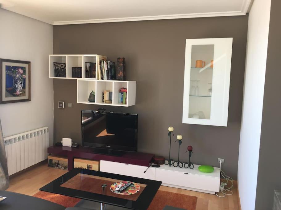 דירות ארויו דה לה אנקומיינדה Atico, Piscina, Ac, Wi-Fi Y Parking Gratis, Gran Terraza, Vut 47-79 מראה חיצוני תמונה